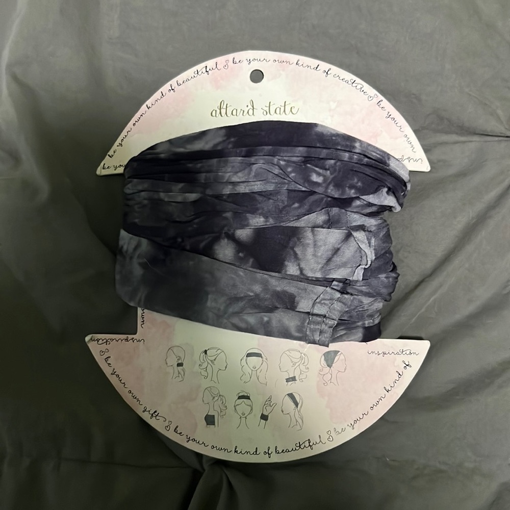 Altardt State head wrap